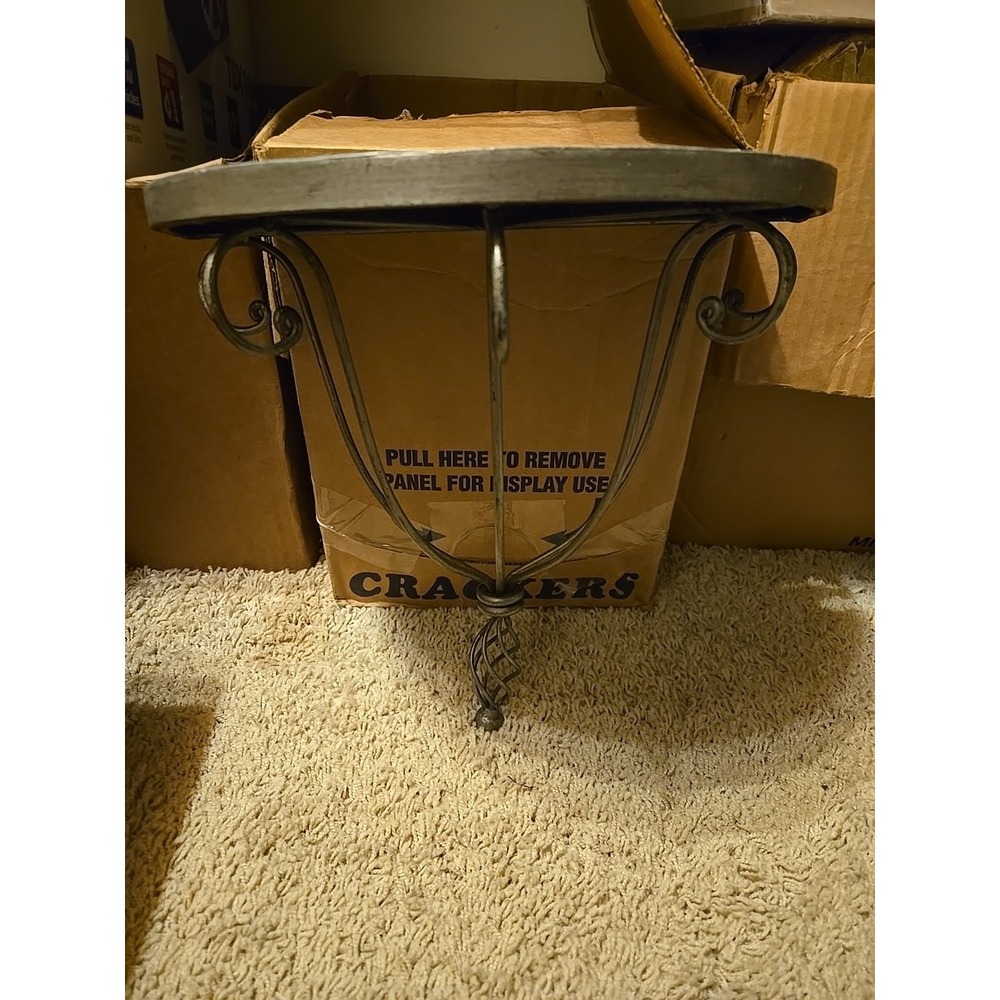 demilune metal‎ wall shelf